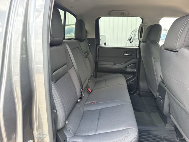 Used 2024 Nissan Frontier SV w/ SV Convenience Package RWD image 30