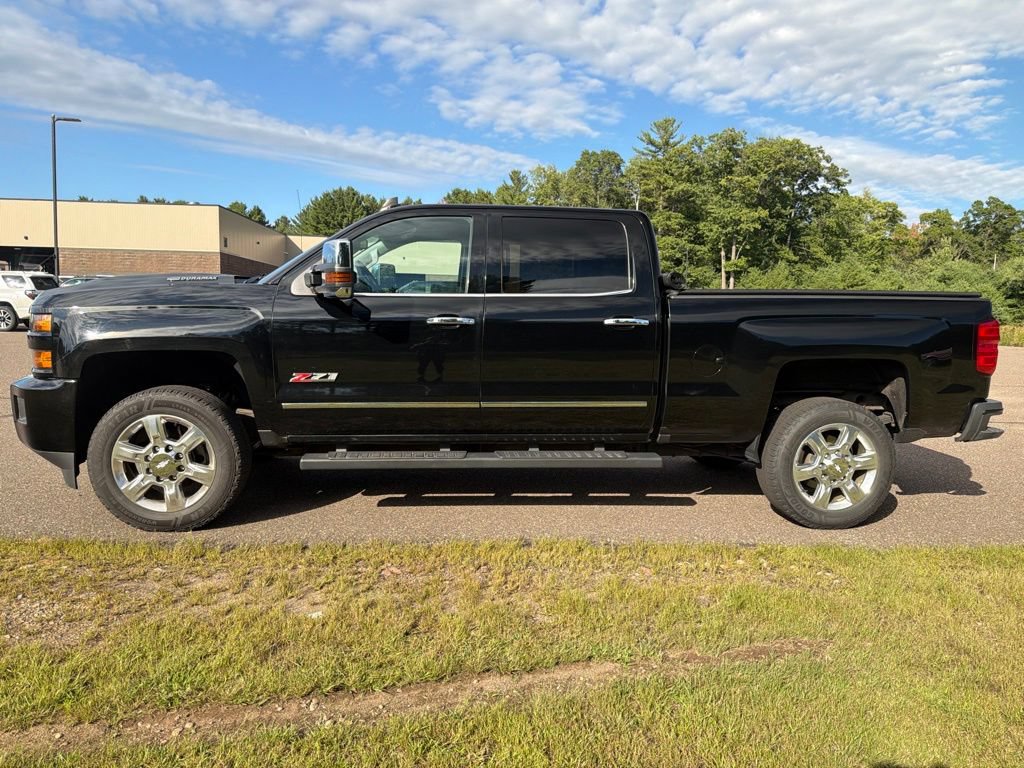 Used 2019 Chevrolet Silverado 2500 LTZ w/ Duramax Plus Package AWD/4WD image 4