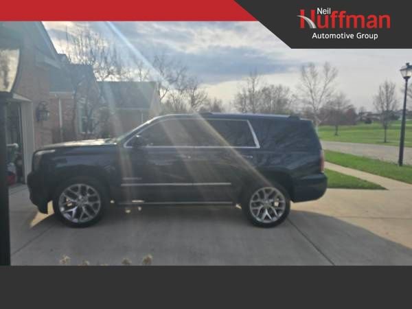 Used 2017 GMC Yukon Denali w/ Open Road Package image 1