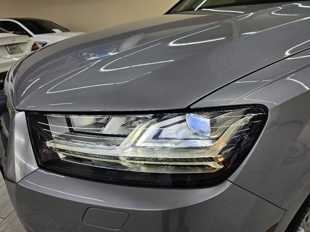 Used 2017 Audi Q7 3.0T Prestige image 11