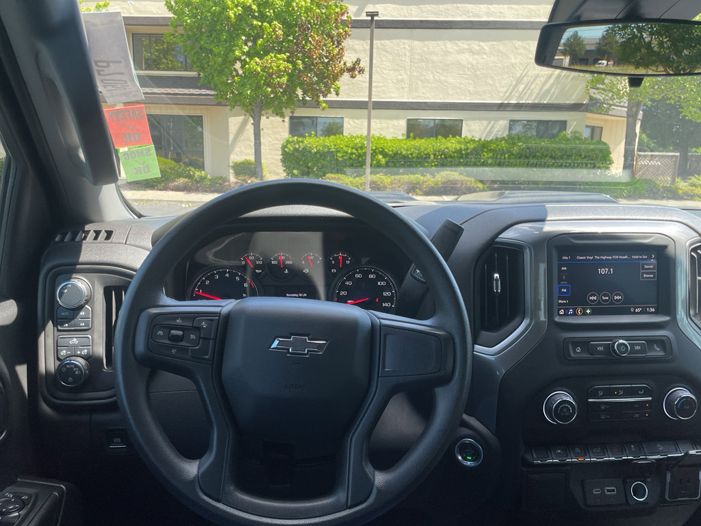Used 2024 Chevrolet Silverado 1500 Custom Trail Boss w/ Turbomax Blackout Package image 31