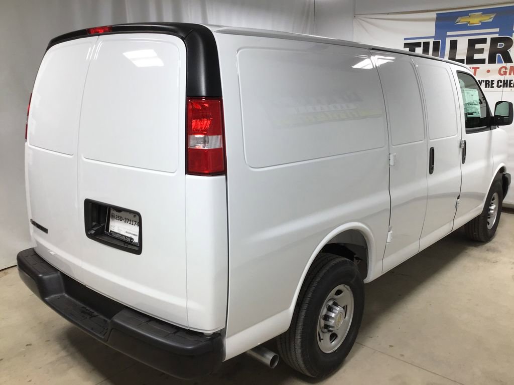 New 2025 Chevrolet Express 2500 image 6