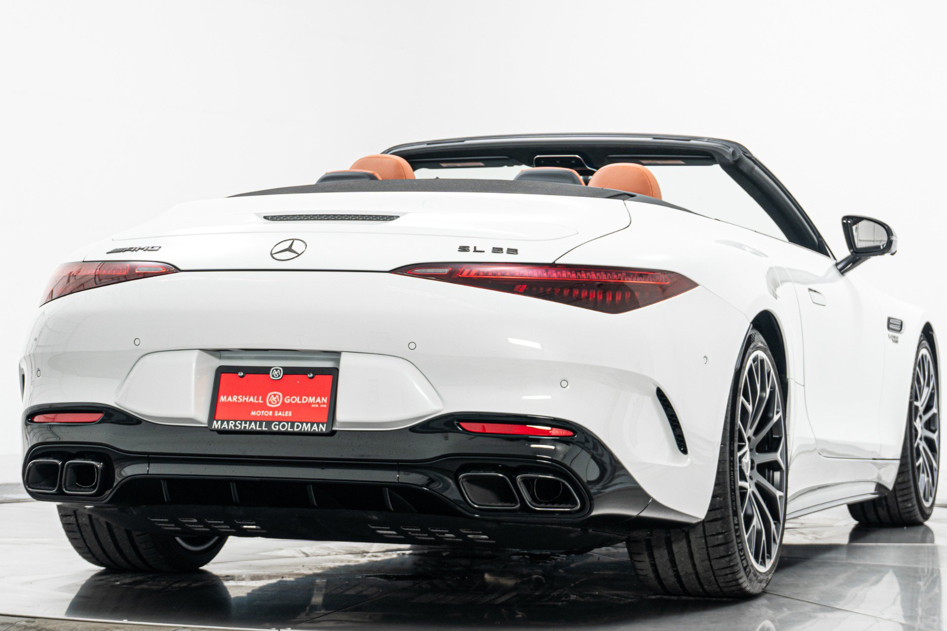 Used 2026 Mercedes-Benz SL 55 AMG 4MATIC image 9