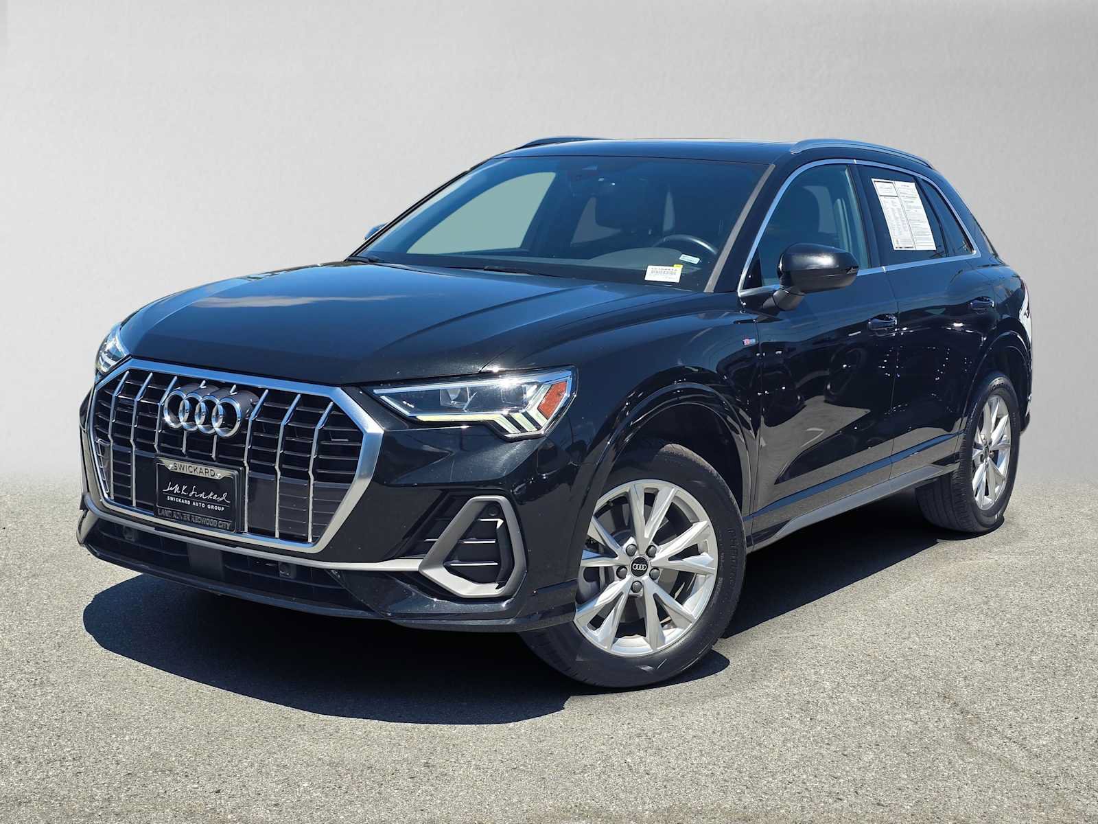 Used 2025 Audi Q3 2.0T Premium AWD/4WD image 1