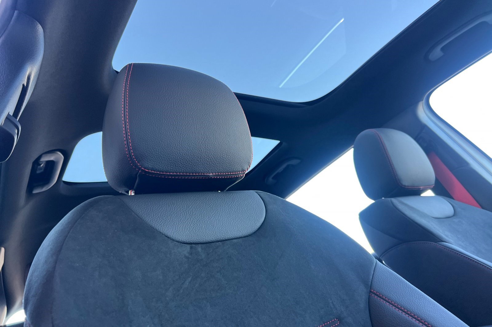 New 2026 Mercedes-Benz GLB 35 AMG 4MATIC image 47