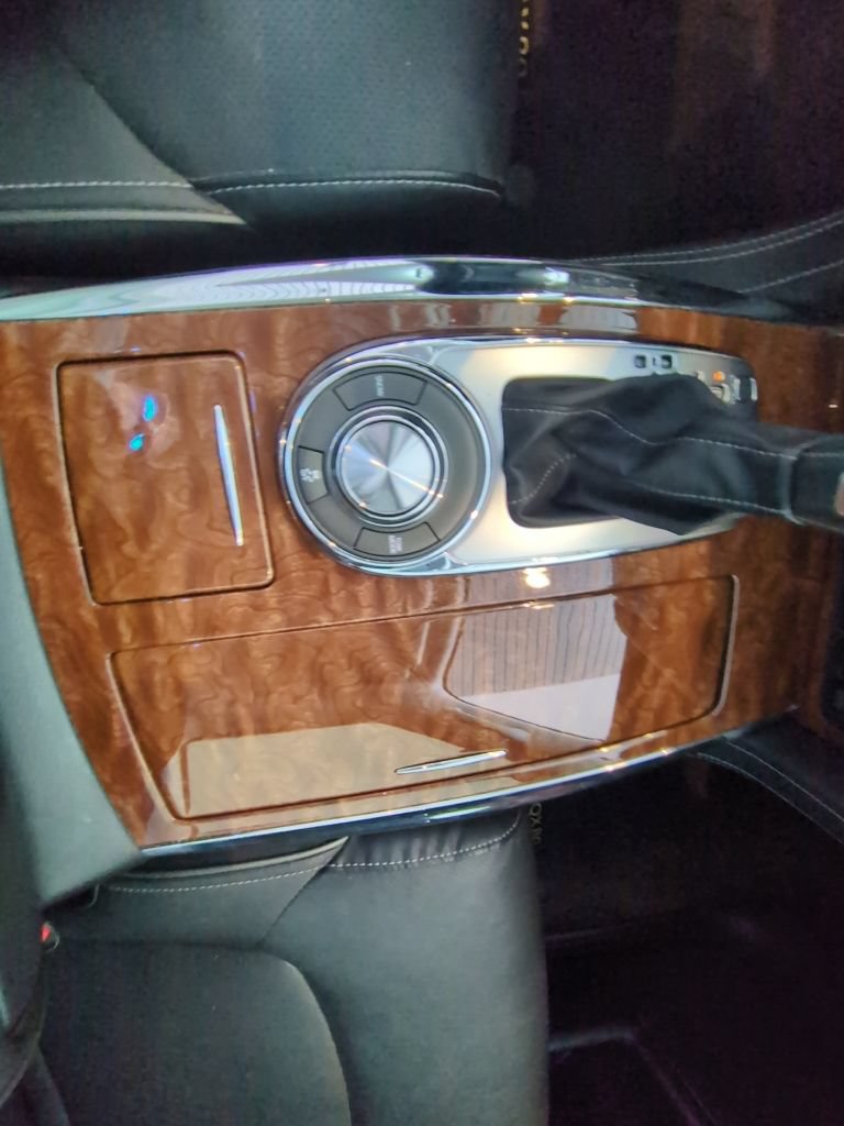 Used 2019 INFINITI QX80 Luxe w/ 22" Wheel Package RWD image 18