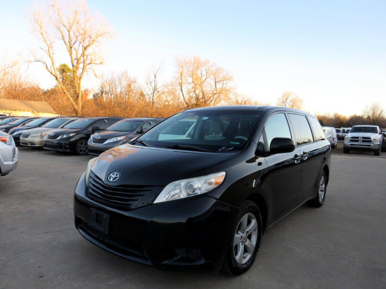 Used 2012 Toyota Sienna