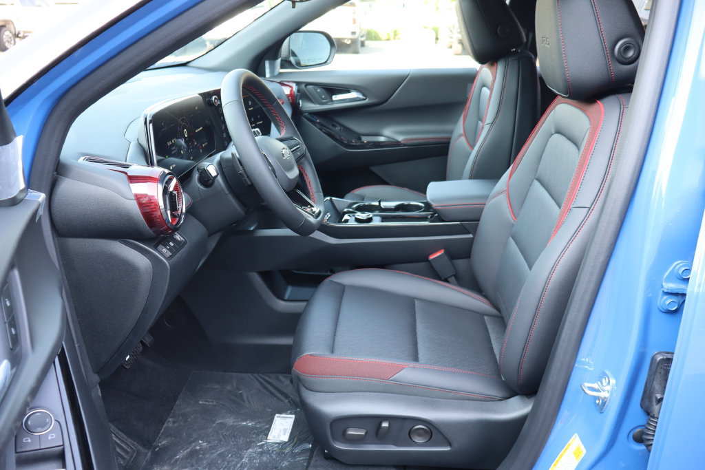 New 2027 Chevrolet Equinox RS FWD image 5