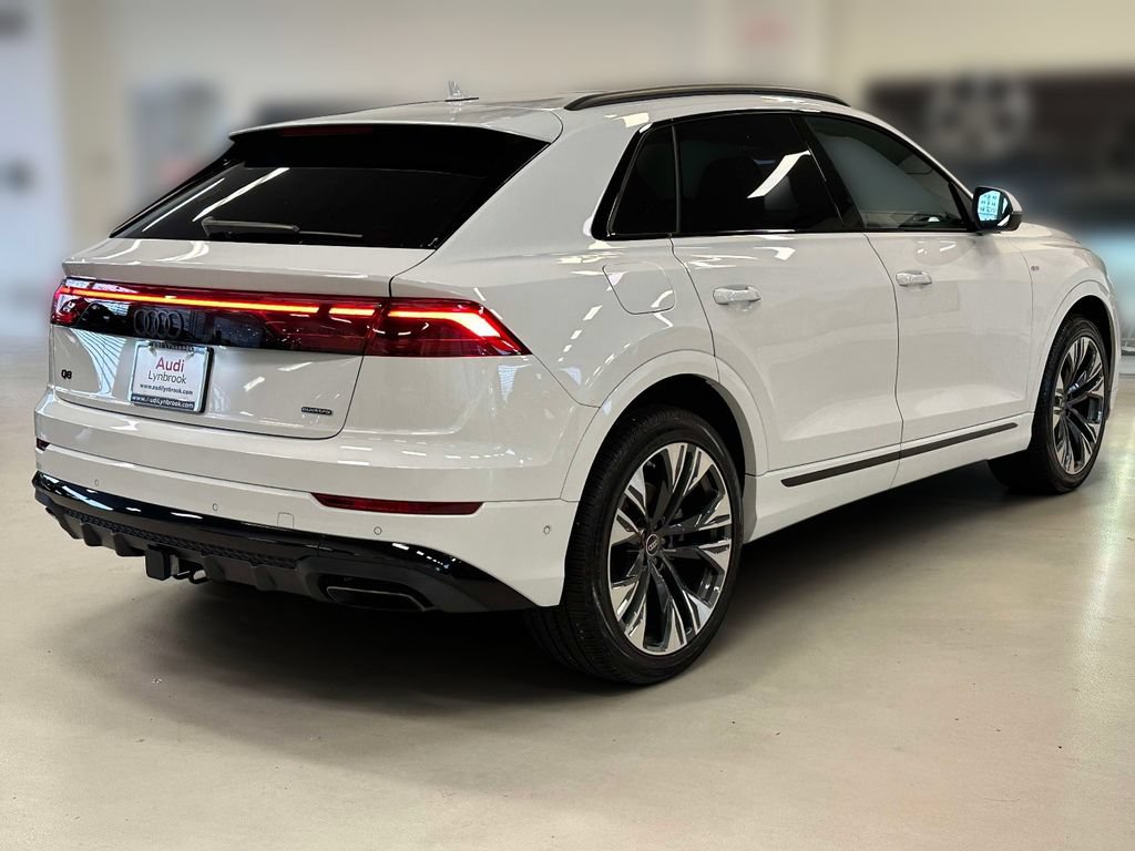 Used 2026 Audi Q8 Premium Plus w/ Premium Plus Package AWD/4WD image 3
