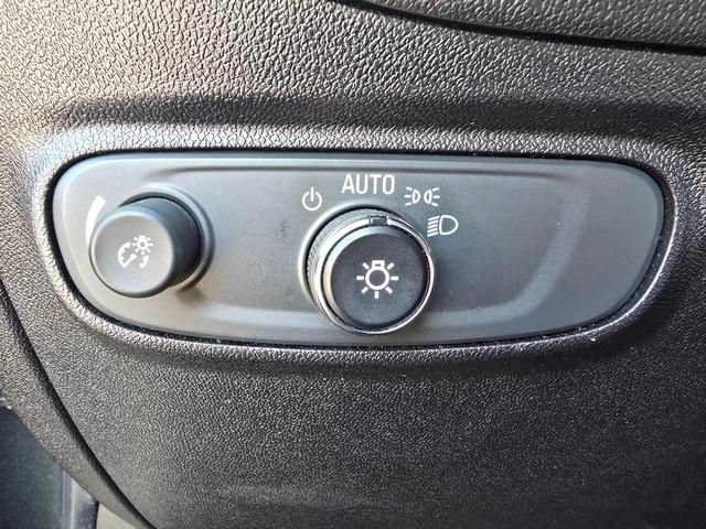 Used 2019 Chevrolet Equinox LT AWD/4WD image 26