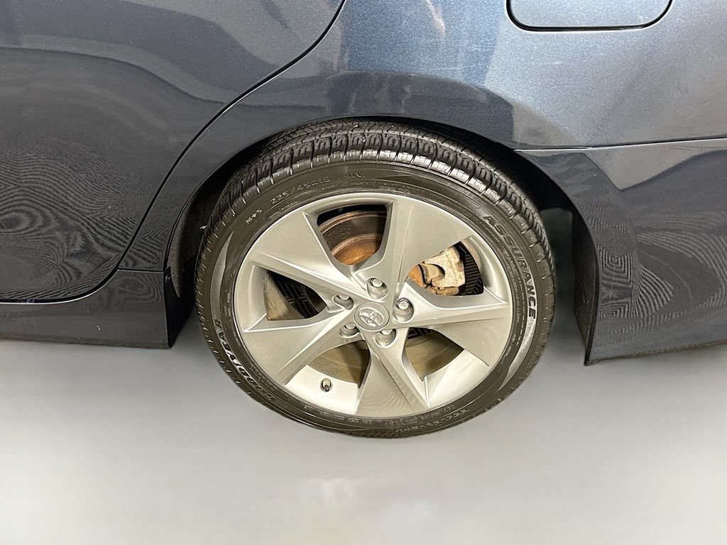 Used 2014 Toyota Camry SE FWD image 32