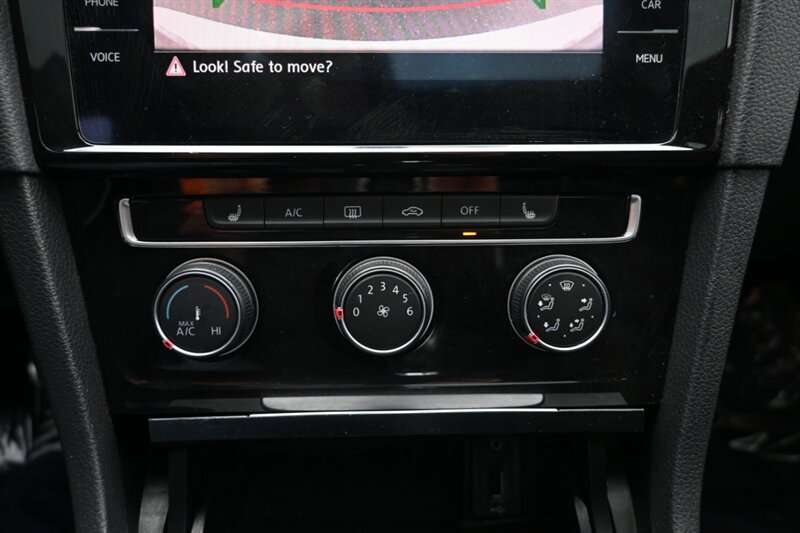 Used 2018 Volkswagen GTI S FWD image 31