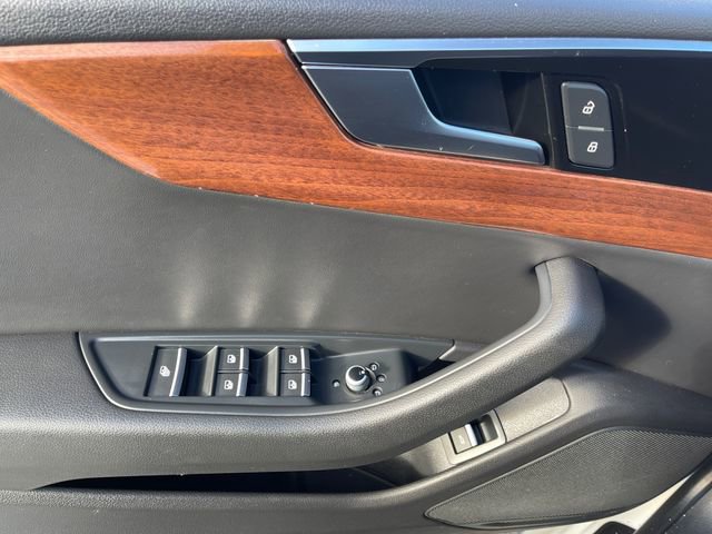 Used 2022 Audi A5 2.0T Premium image 19