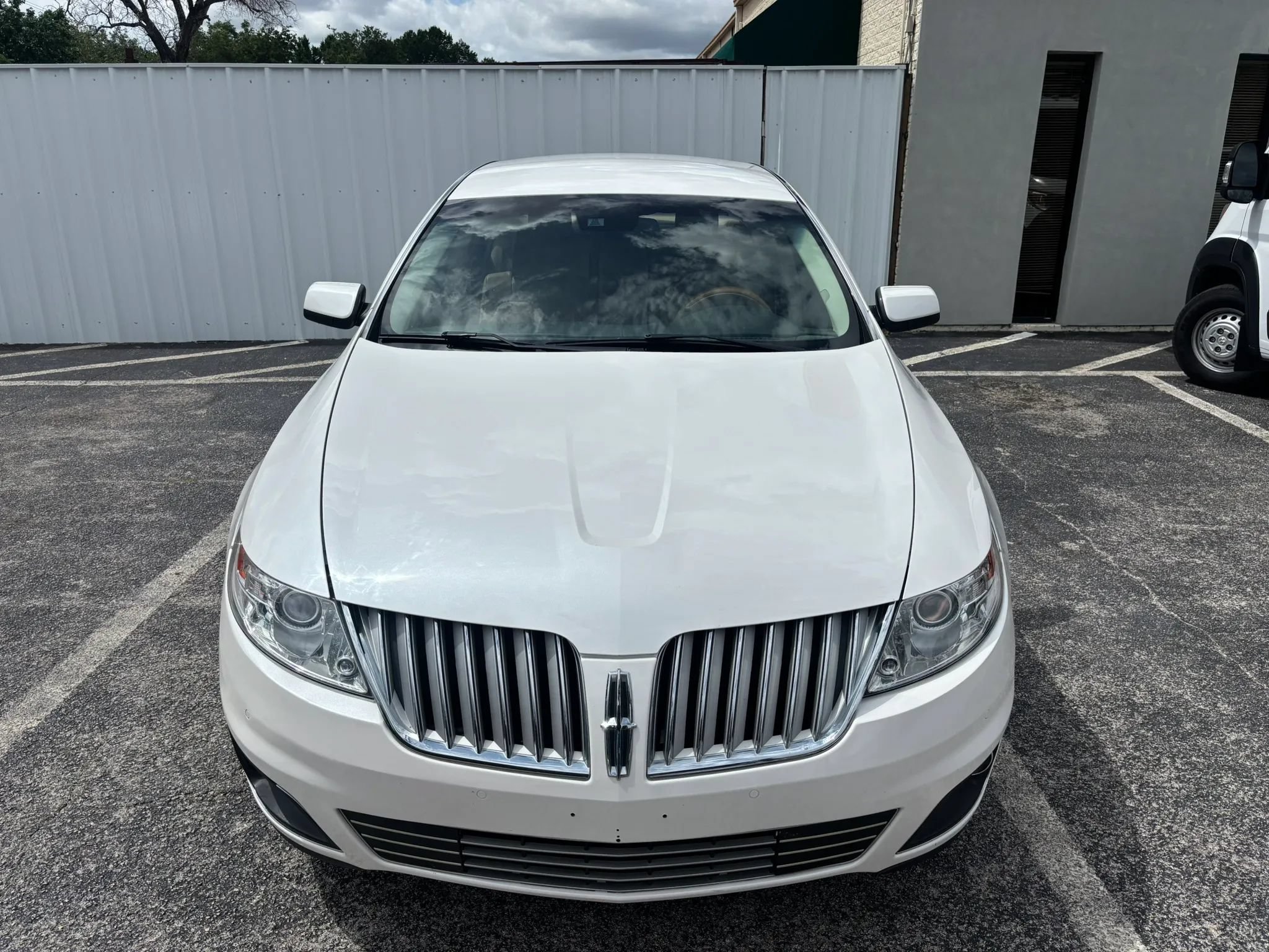 Used 2011 Lincoln MKS FWD image 12