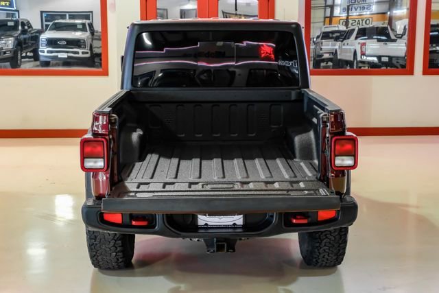 Used 2022 Jeep Gladiator Rubicon w/ Trailer Tow Package AWD/4WD image 7