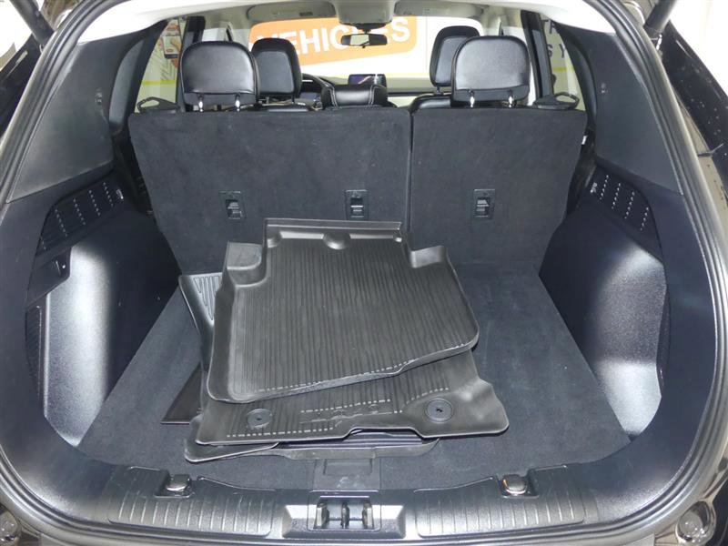 Used 2022 Ford Escape SEL image 32