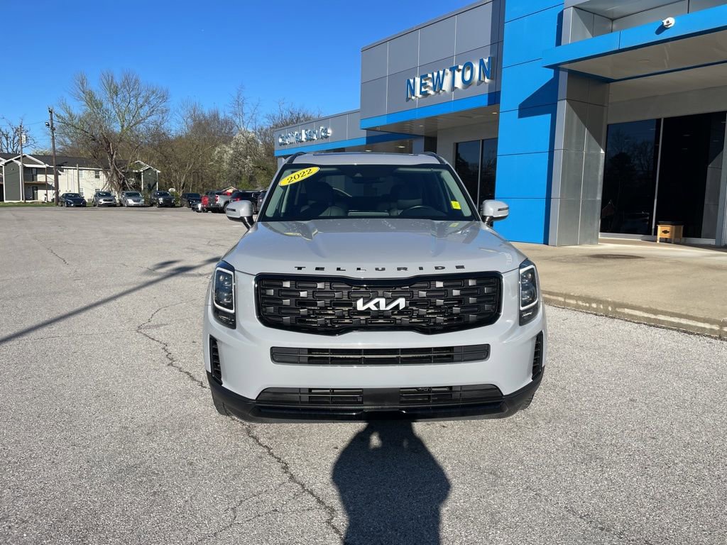 Used 2022 Kia Telluride EX w/ EX Premium Package image 2