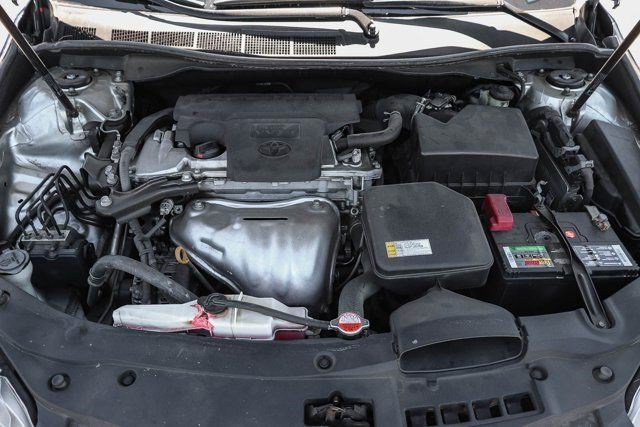 Used 2016 Toyota Camry SE FWD image 27