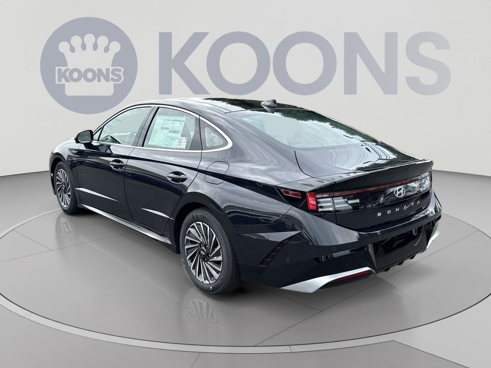 New 2026 Hyundai Sonata Limited FWD image 4
