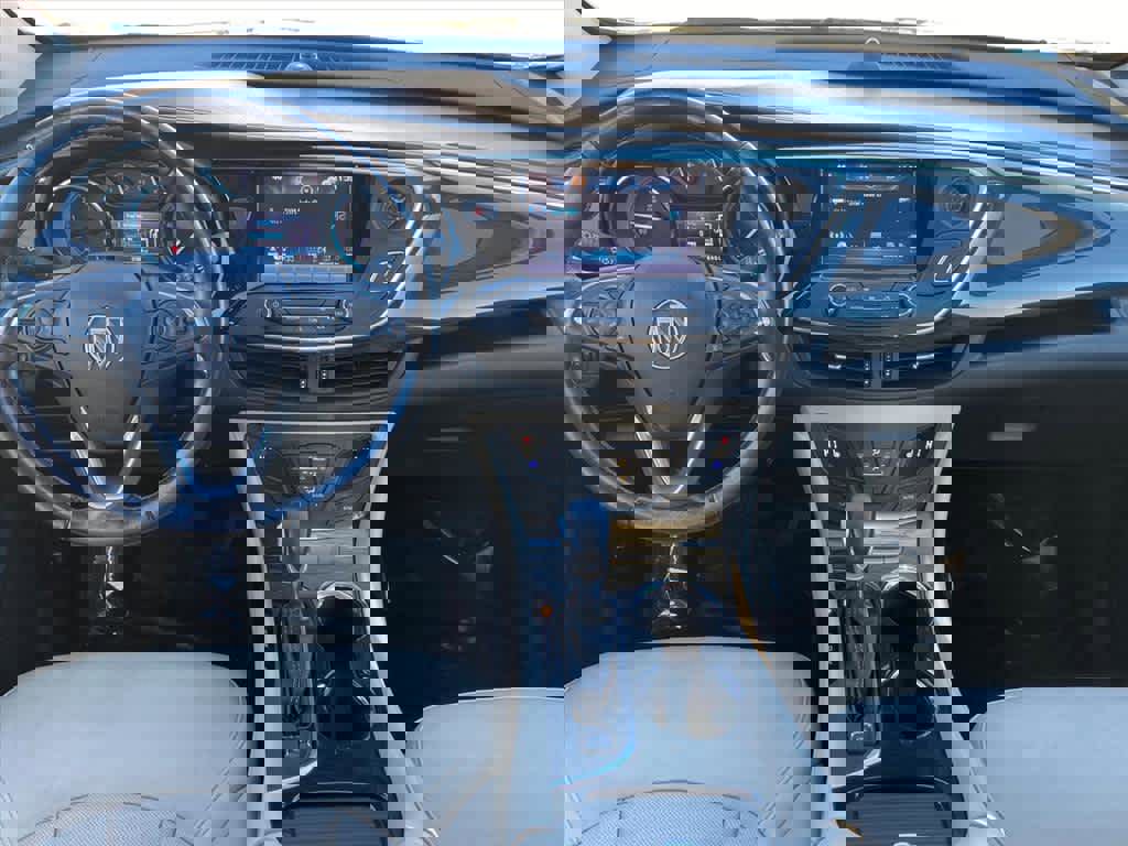 Used 2017 Buick Envision Essence image 12
