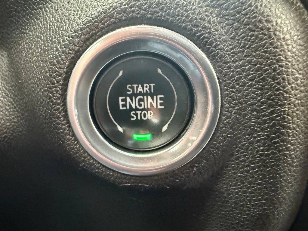 Used 2020 Chevrolet Silverado 1500 High Country AWD/4WD image 19