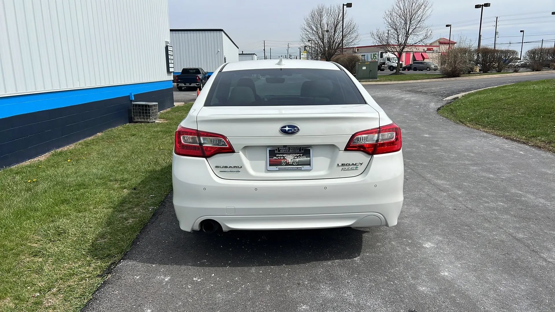 Used 2017 Subaru Legacy 2.5i Limited AWD/4WD image 6