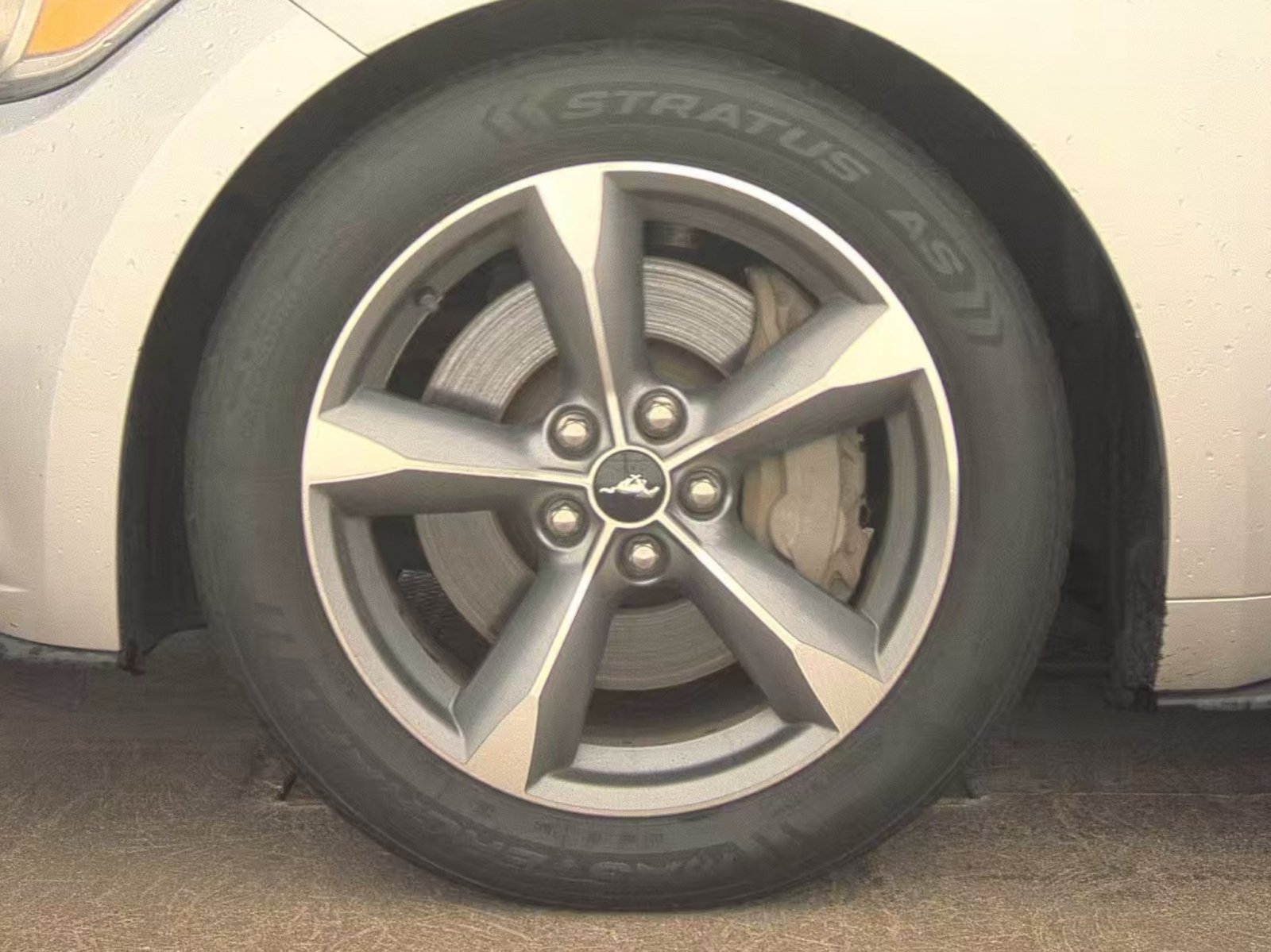 Used 2015 Ford Mustang GT RWD image 9