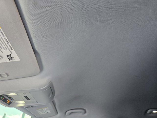 Used 2022 Chevrolet Blazer LT w/ Sound & Technology Package image 23