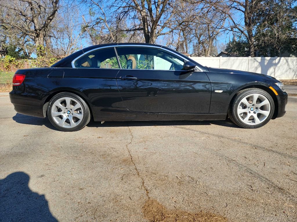 Used 2008 BMW 335i Convertible image 12