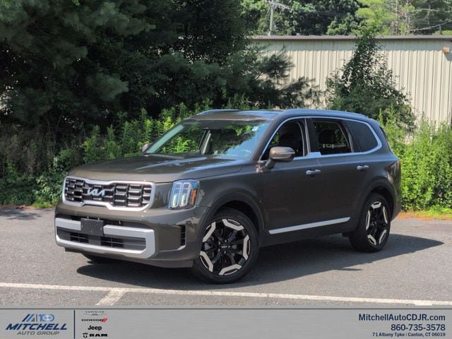 Used 2023 Kia Telluride S w/ S Sunroof Package AWD/4WD image 1