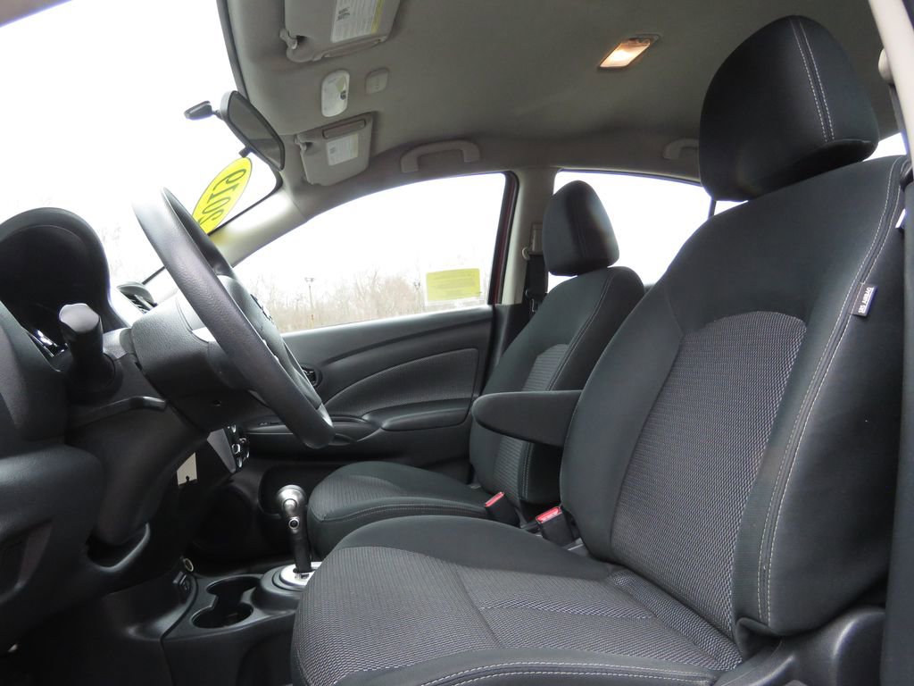 Used 2019 Nissan Versa SV FWD image 10