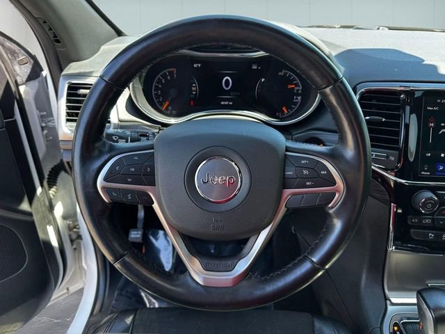 Used 2022 Jeep Grand Cherokee Laredo X AWD/4WD image 17