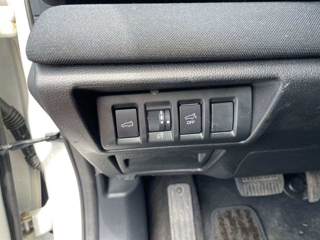 Used 2024 Subaru Outback Premium AWD/4WD image 20