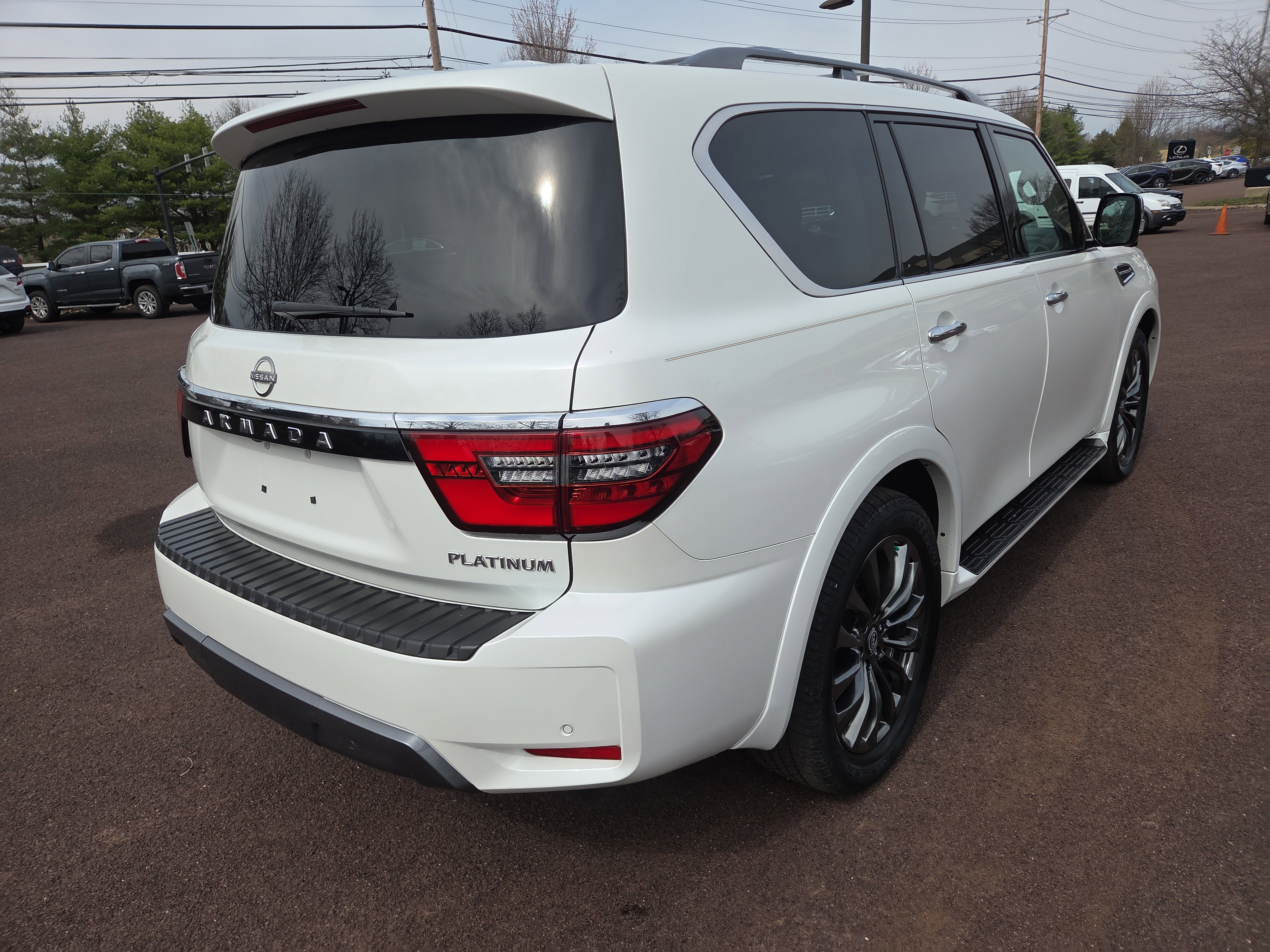 Used 2023 Nissan Armada Platinum w/ Cargo Package image 3