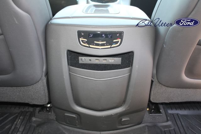 Used 2019 Cadillac Escalade Premium Luxury AWD/4WD image 15