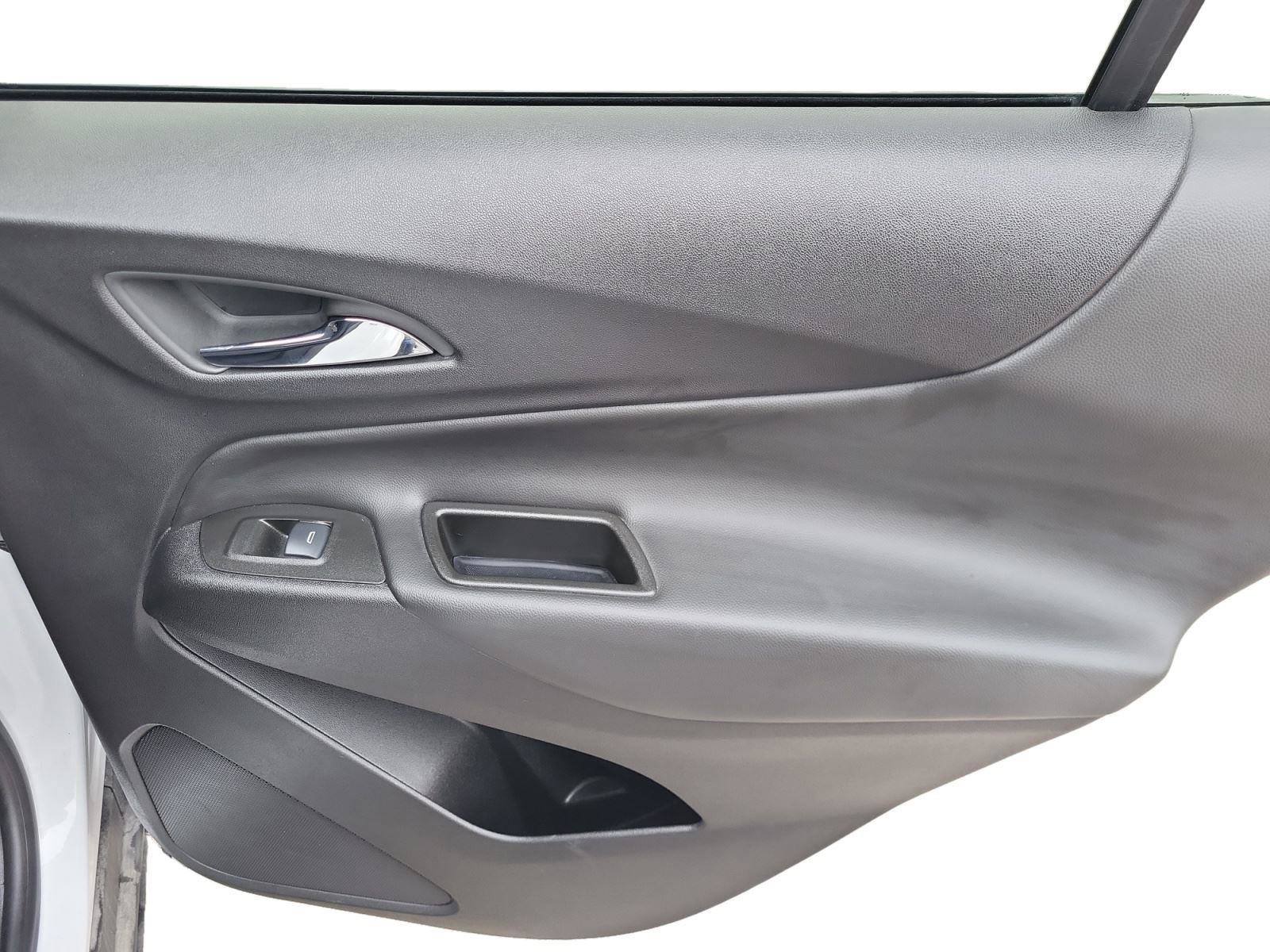 Used 2024 Chevrolet Equinox LT image 23