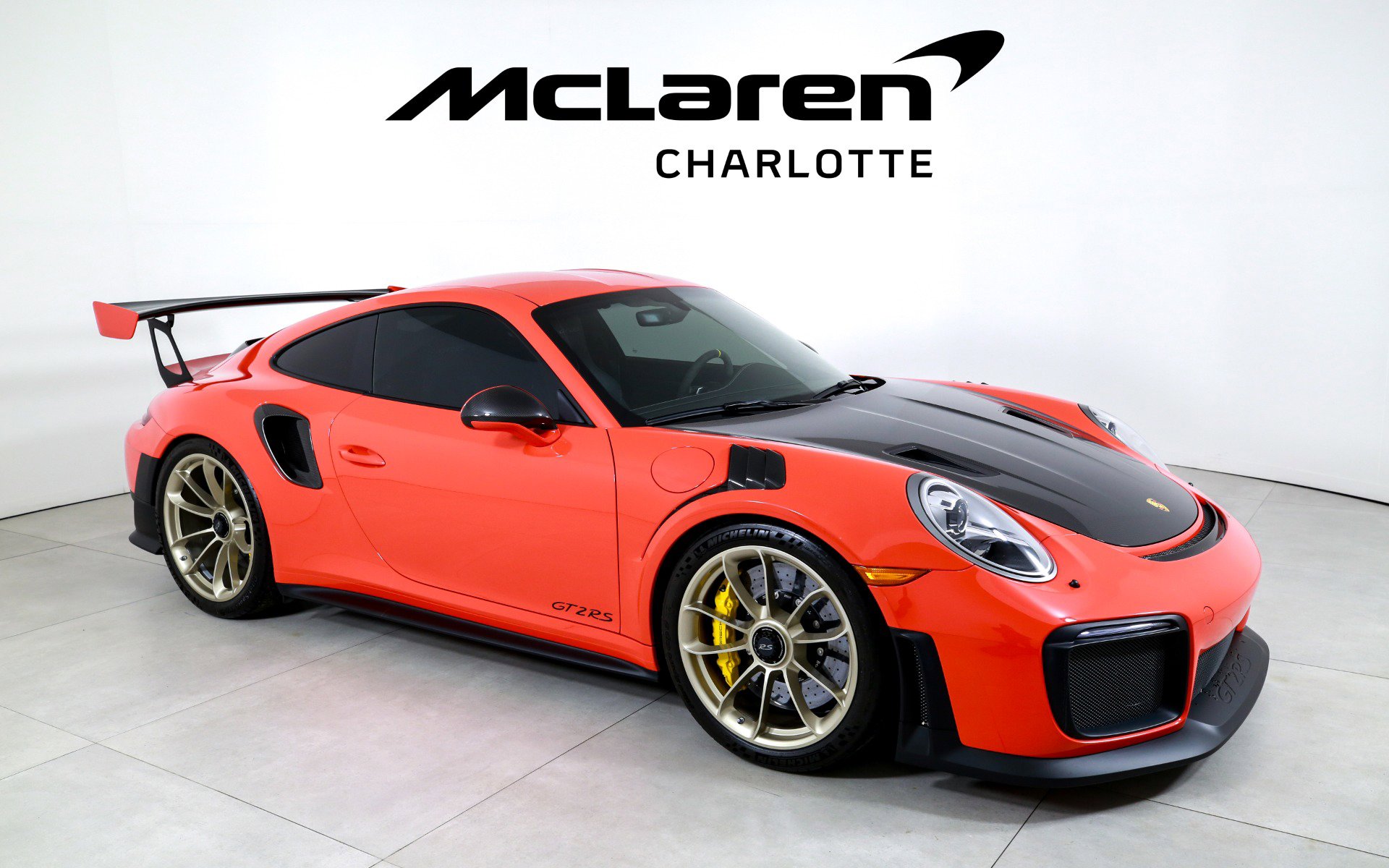Used 2018 Porsche 911 GT2 RS RWD image 2