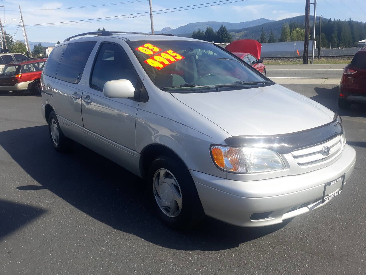 Used 2003 Toyota Sienna LE FWD image 3