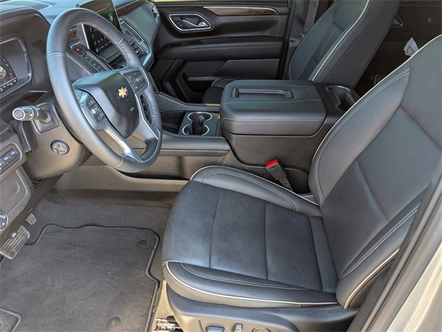 Used 2024 Chevrolet Tahoe Premier w/ Premium Package 2 image 15