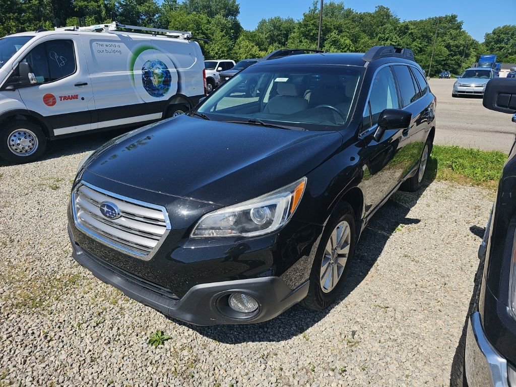 Used 2017 Subaru Outback 2.5i Premium w/ Popular Package #2 AWD/4WD image 3