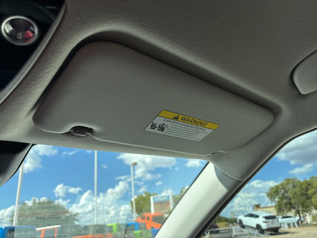 Used 2025 Kia Seltos SX image 37