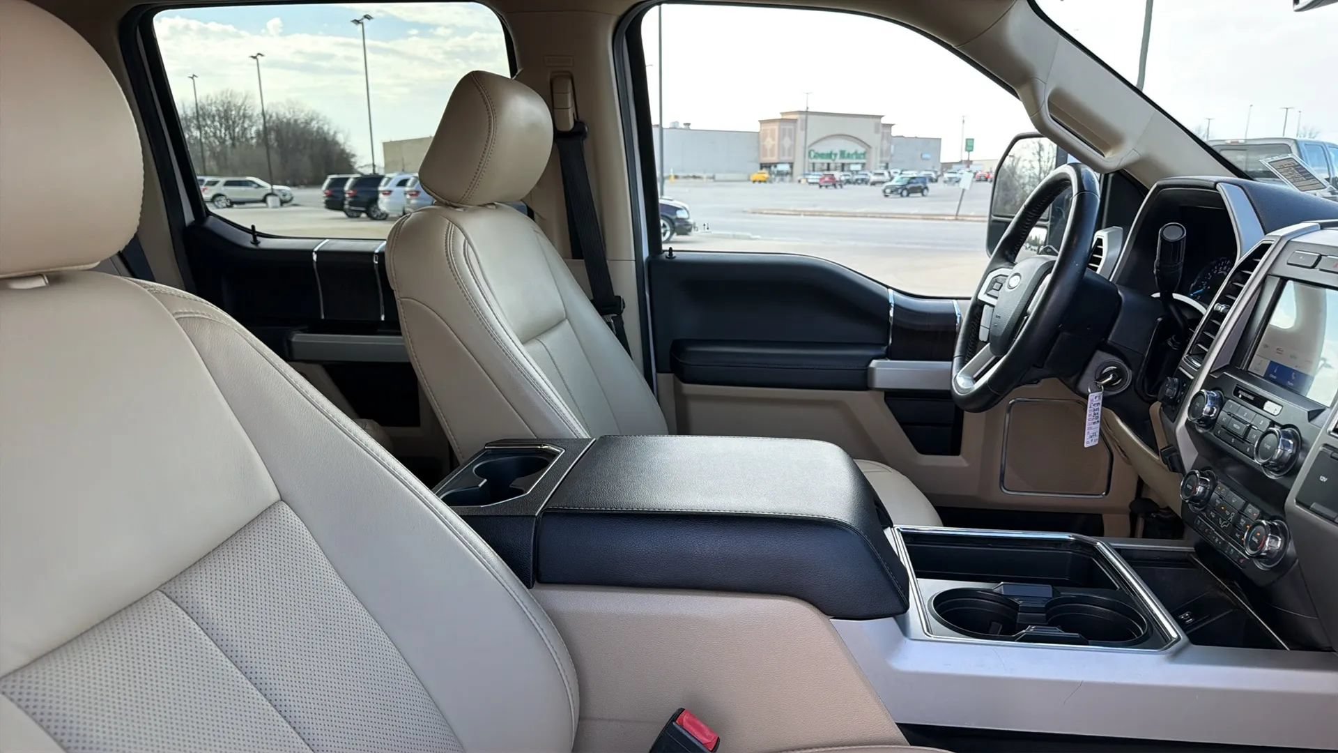 Used 2020 Ford F350 Lariat w/ Lariat Value Package AWD/4WD image 76