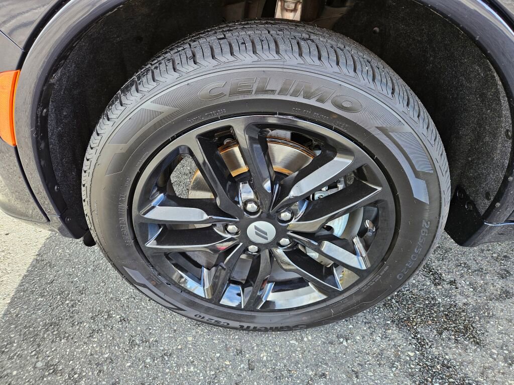 Used 2024 Dodge Durango GT AWD/4WD image 9