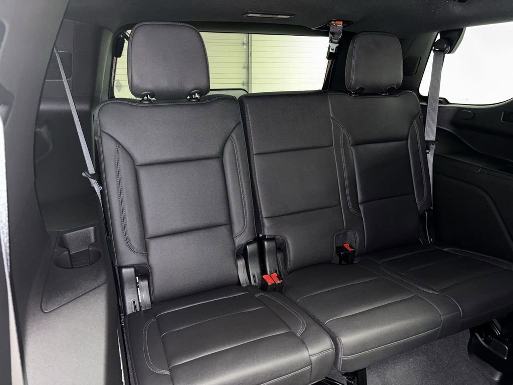 Used 2023 Chevrolet Tahoe Z71 w/ Luxury Package image 27