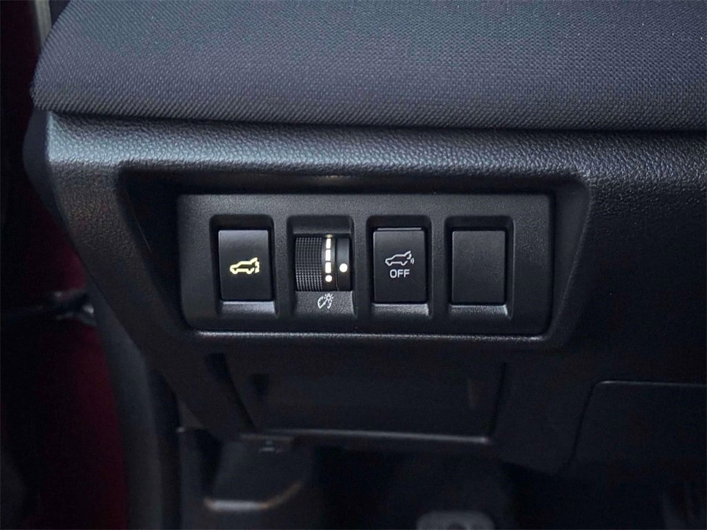 Used 2020 Subaru Outback Premium image 19