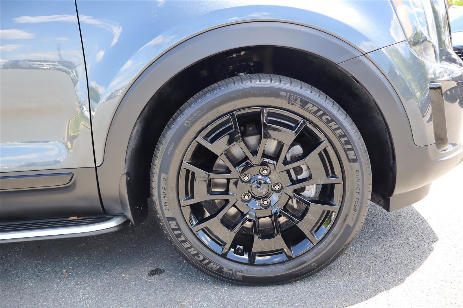 Used 2021 Kia Telluride SX w/ SX Prestige Package AWD/4WD image 9