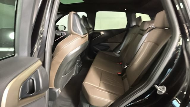 Used 2025 BMW X3 xDrive30i AWD/4WD image 27