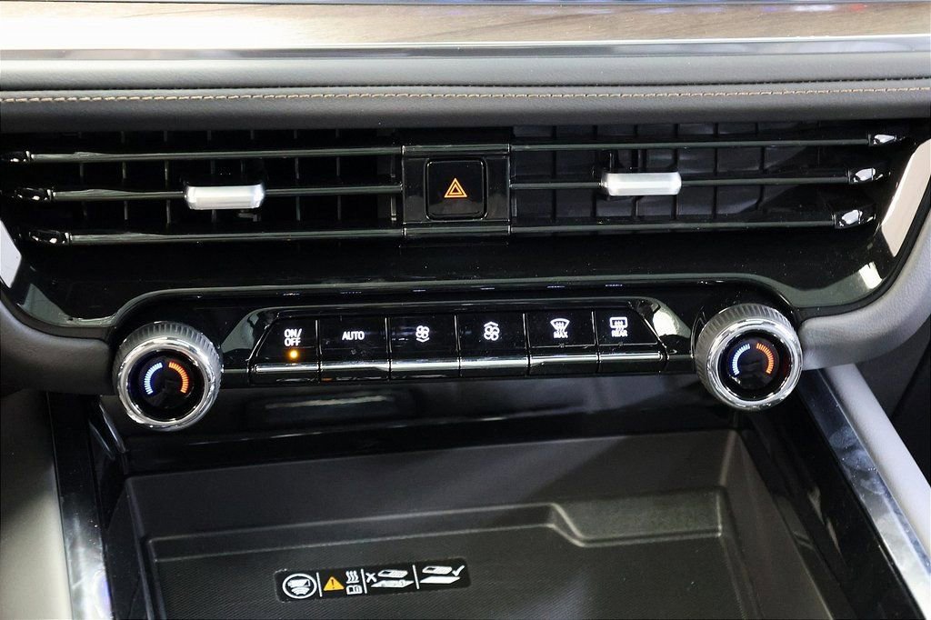 New 2026 Chevrolet Suburban High Country image 27