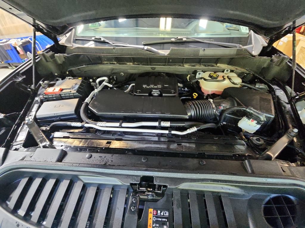 Certified 2023 Chevrolet Silverado 1500 LT AWD/4WD image 29