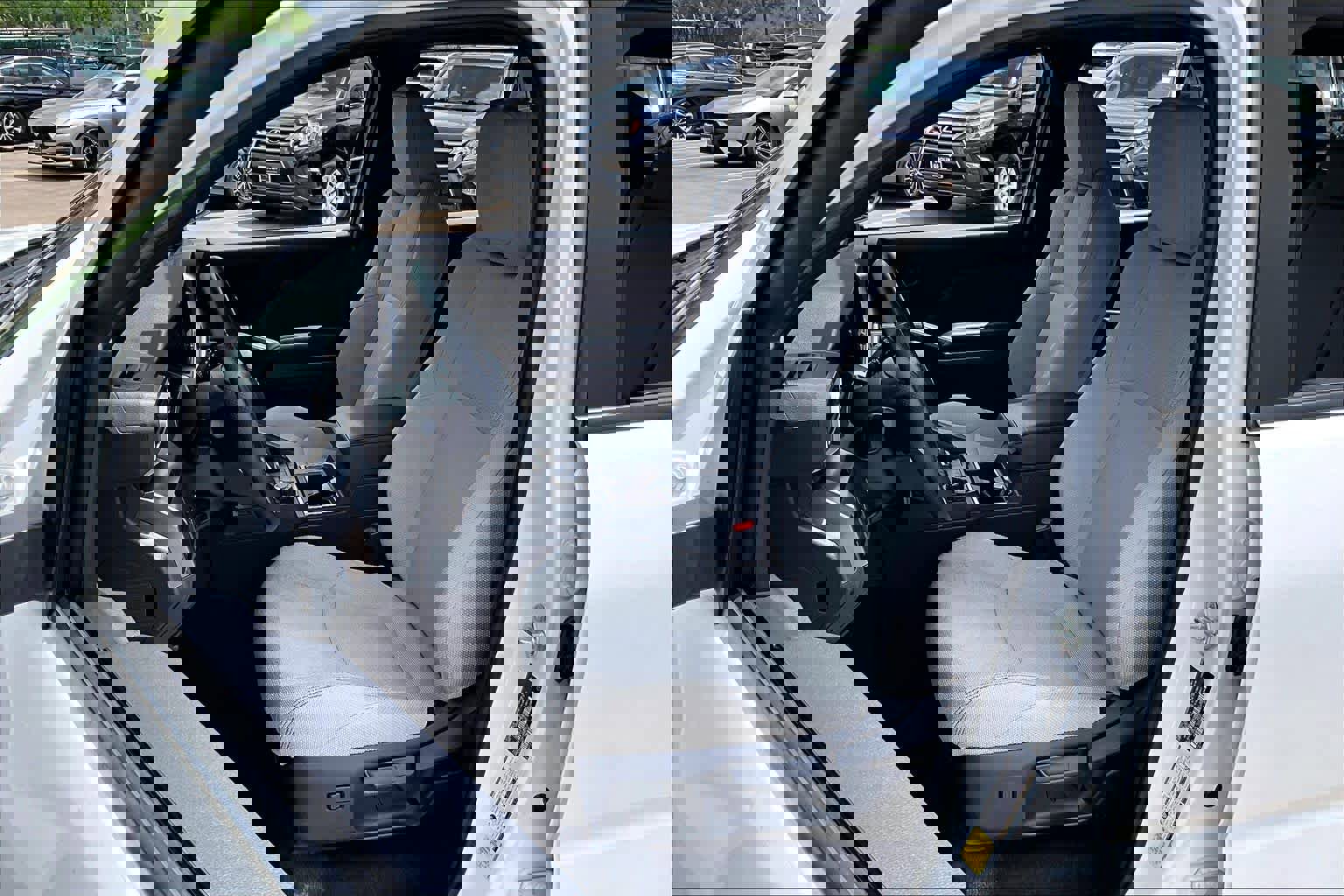 Used 2025 Toyota 4Runner SR5 image 7